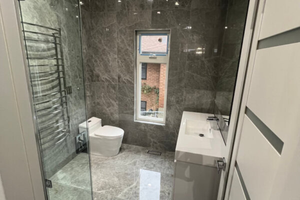 Bathroom renovation in Toronto by Rotari Construction bathroom renovation company